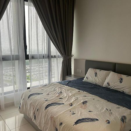 Eco Nest 3 Bedroom Duplex Apartment Nusajaya  Ngoại thất bức ảnh