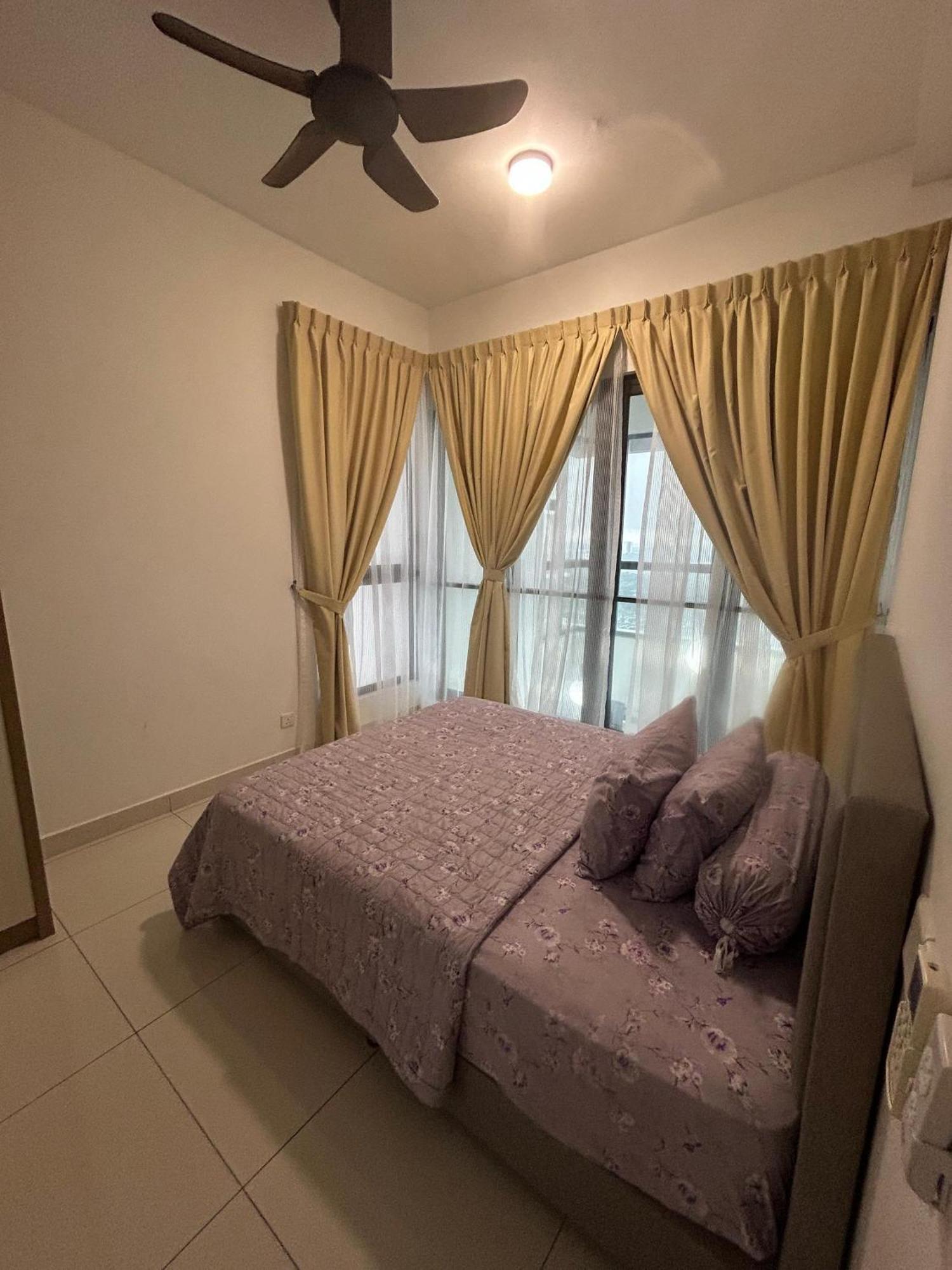 Eco Nest 3 Bedroom Duplex Apartment Nusajaya  Ngoại thất bức ảnh